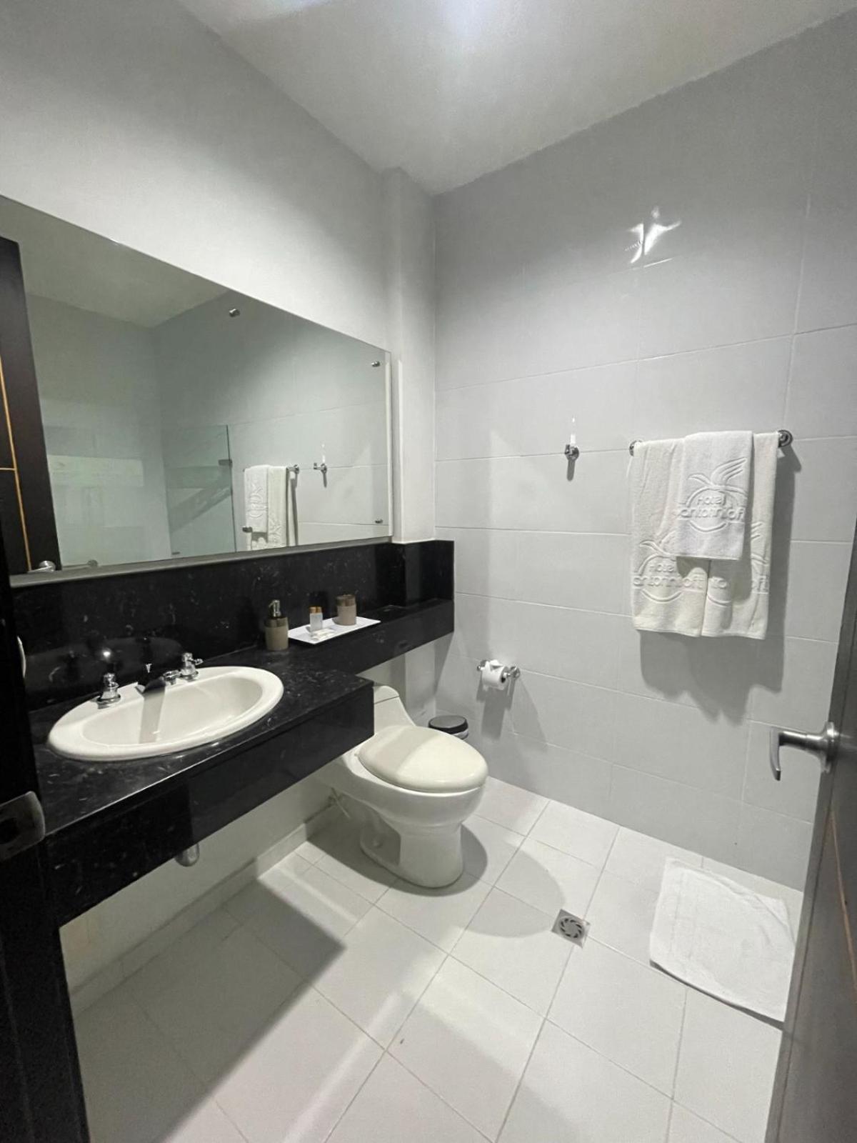 Hotel Santorini Loft Монтерія Екстер'єр фото