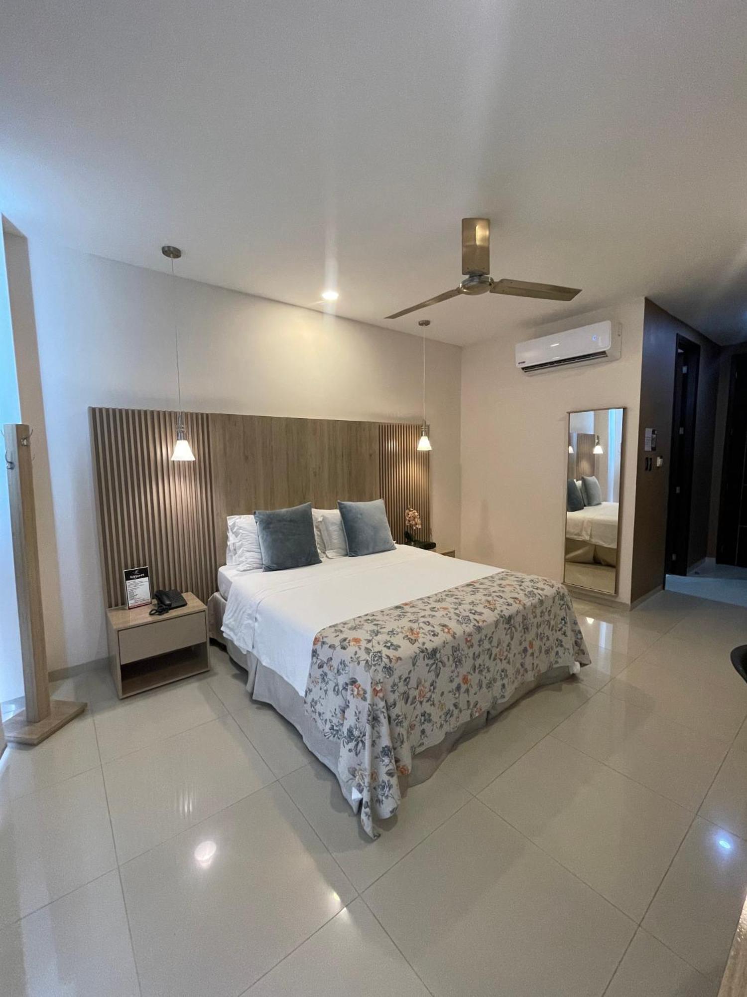 Hotel Santorini Loft Монтерія Екстер'єр фото